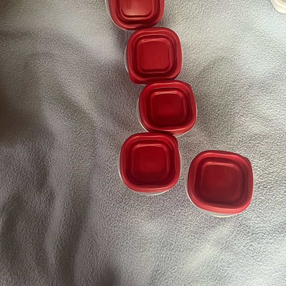 Bundle plastic containers - Picture 5 of 14